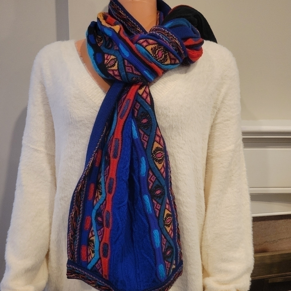 GECCU AUSTRALIA 100% Merino Wool 3D Scarf. - Picture 5 of 10